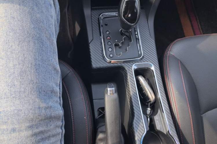 Used Geely Auto Vision 2016 1.5L Automatic Happiness Edition Gear Lever