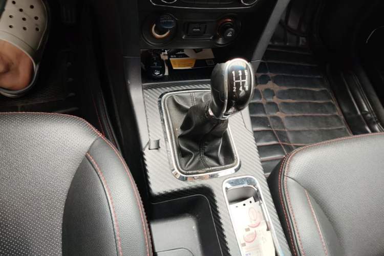 Used Geely Auto Vision 2016 1.5L Manual Happiness Edition Gear Lever