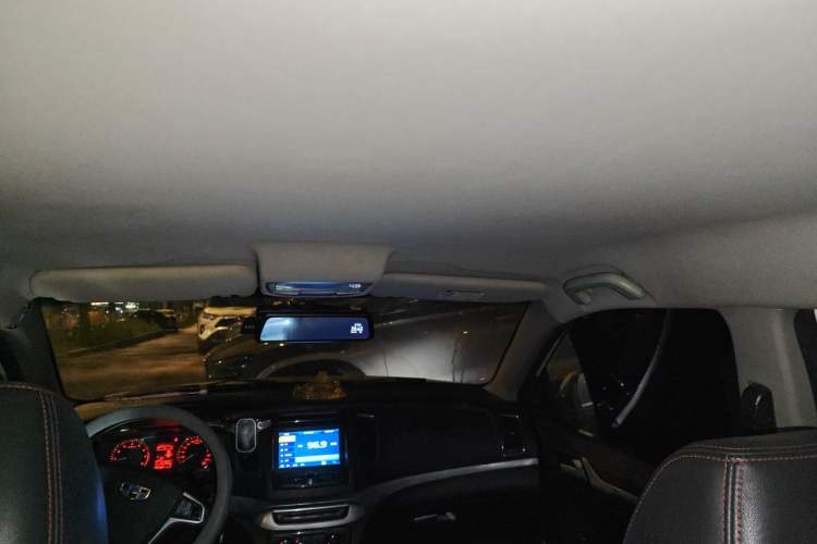 Used Geely Auto Vision 2016 1.5L Manual Happiness Edition Headliner