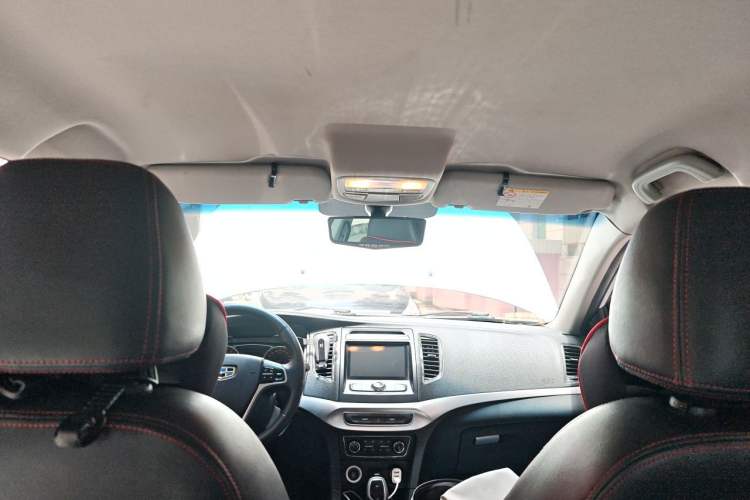 Used Geely Auto Vision 2016 1.5L Automatic Happiness Edition Headliner