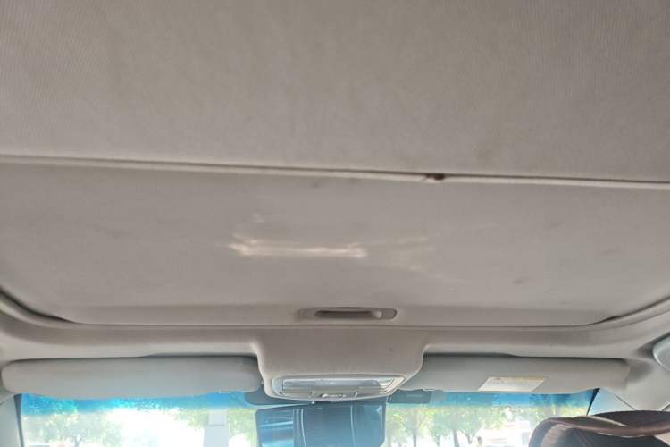 Used Geely Auto Vision 2016 1.5L Manual Happiness Edition Headliner