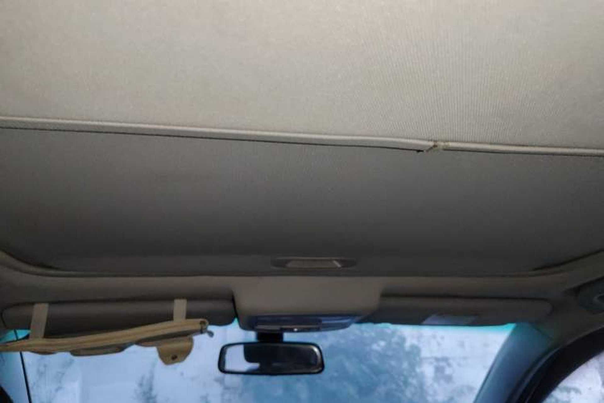 Used Geely Auto Vision 2016 1.5L Automatic Happiness Edition Headliner