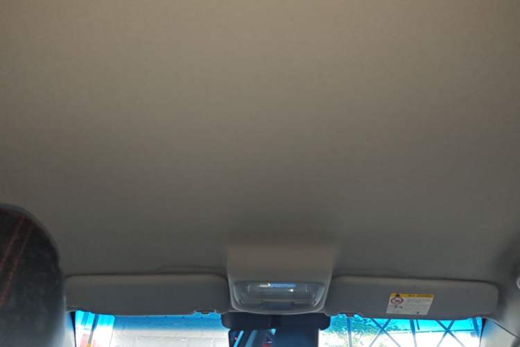 Used Geely Auto Vision 2016 1.5L Automatic Happiness Edition Headliner