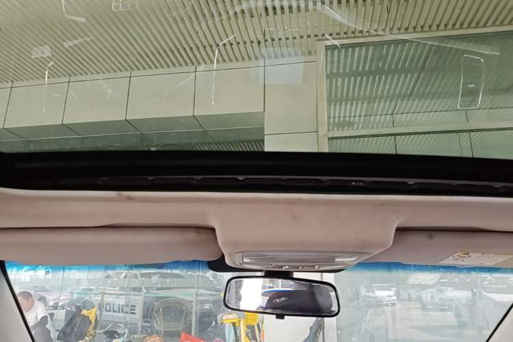Used Geely Auto Vision 2016 1.5L Manual Happiness Edition Headliner