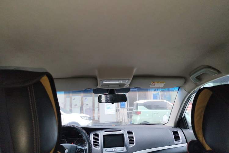 Used Geely Auto Vision 2016 1.5L Automatic Happiness Edition Headliner