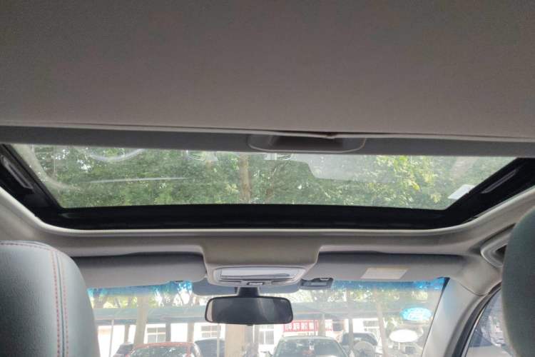 Used Geely Auto Vision 2016 1.5L Manual Happiness Edition Headliner