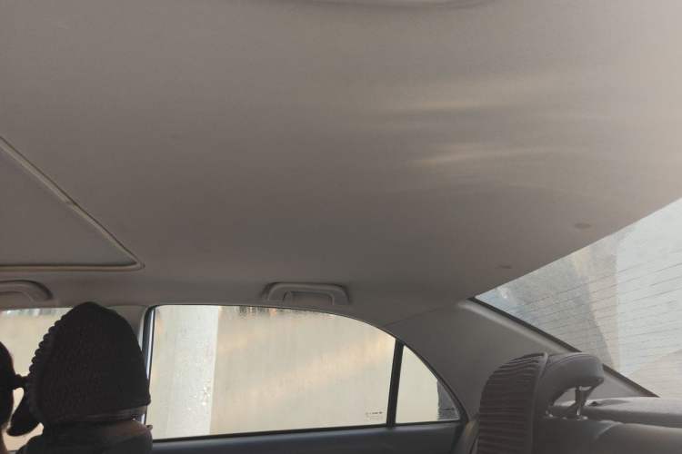 Used Geely Auto Vision 2016 1.5L Manual Happiness Edition Headliner