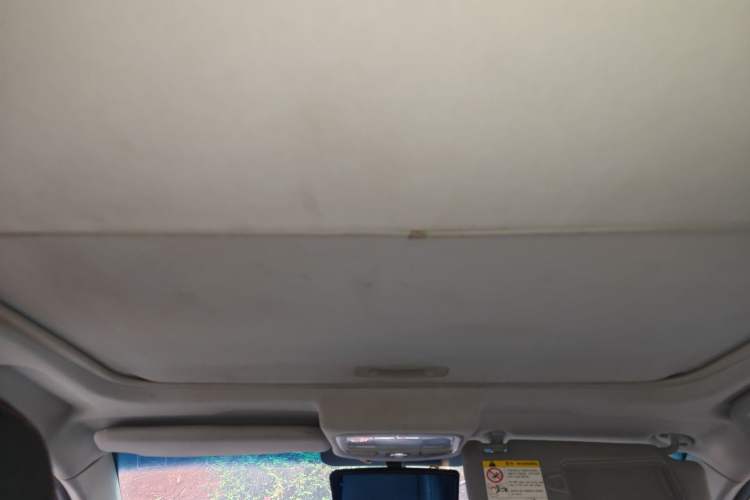 Used Geely Auto Vision 2016 1.5L Manual Happiness Edition Headliner
