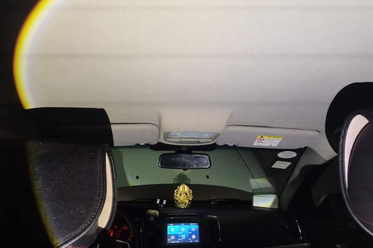 Used Geely Auto Vision 2016 1.5L Manual Happiness Edition Headliner