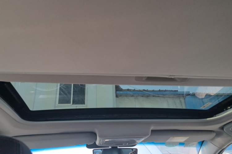 Used Geely Auto Vision 2016 1.5L Automatic Happiness Edition Headliner