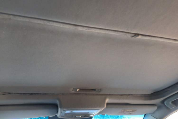 Used Geely Auto Vision 2016 1.5L Automatic Happiness Edition Headliner