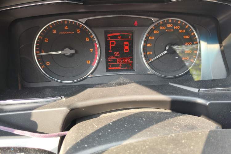 Used Geely Auto Vision 2016 1.5L Automatic Happiness Edition Instrument Cluster