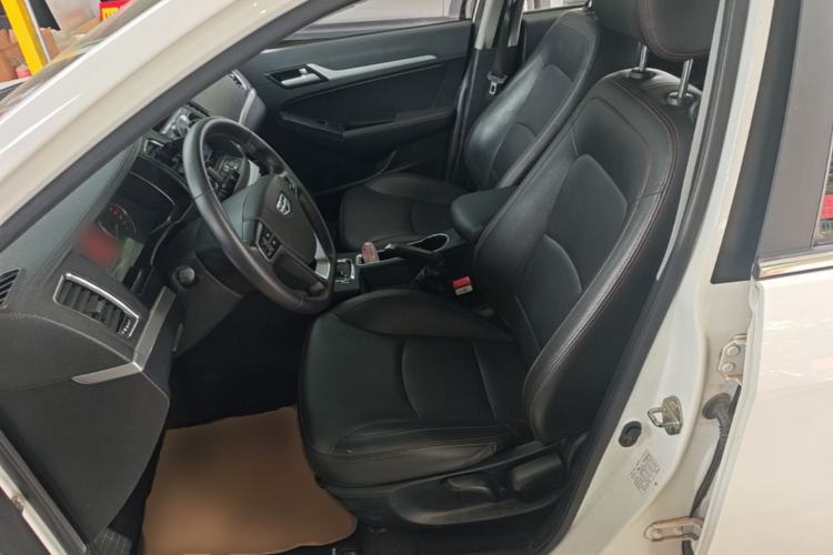 Used Geely Auto Vision 2016 1.5L Automatic Happiness Edition Left Front Seat