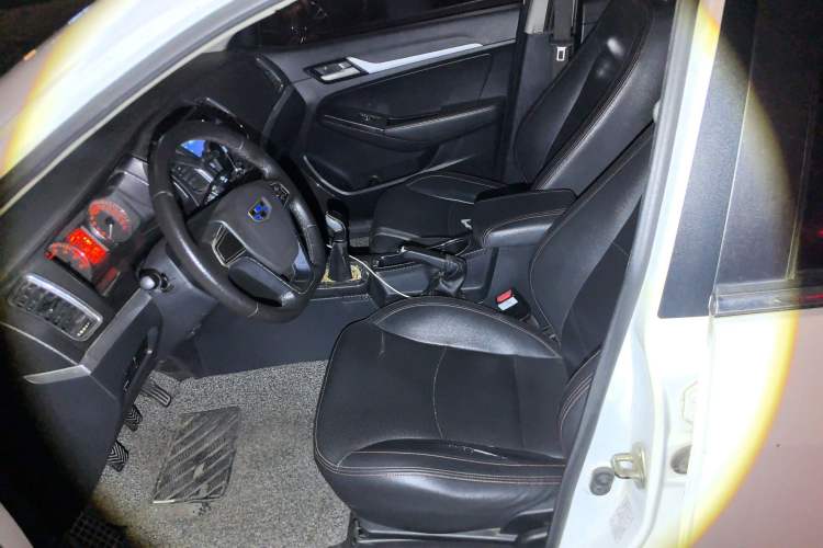 Used Geely Auto Vision 2016 1.5L Manual Happiness Edition Left Front Seat