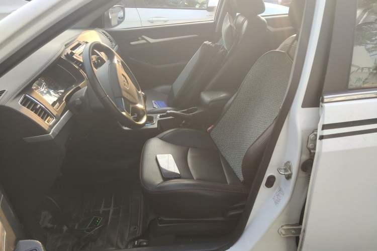 Used Geely Auto Vision 2016 1.5L Manual Happiness Edition Left Front Seat