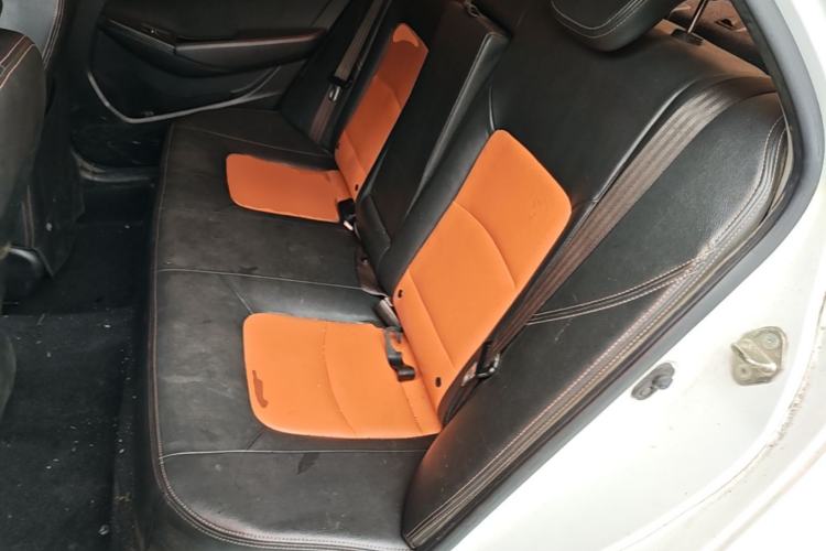 Used Geely Auto Vision 2016 1.5L Automatic Happiness Edition Left Rear Seat