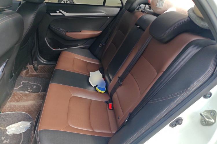 Used Geely Auto Vision 2016 1.5L Automatic Happiness Edition Left Rear Seat