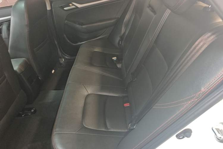 Used Geely Auto Vision 2016 1.5L Automatic Happiness Edition Left Rear Seat