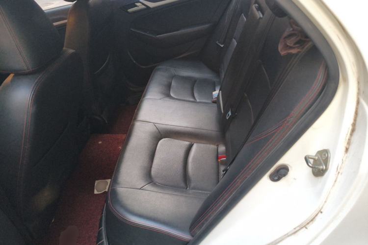Used Geely Auto Vision 2016 1.5L Automatic Happiness Edition Left Rear Seat