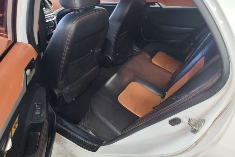 Used Geely Auto Vision 2016 1.5L Automatic Happiness Edition Left Rear Seat