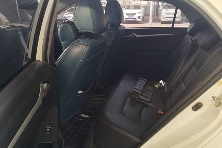 Used Geely Auto Vision 2016 1.5L Manual Happiness Edition Left Rear Seat