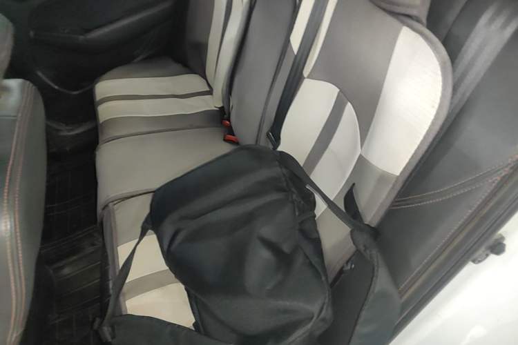 Used Geely Auto Vision 2016 1.5L Manual Happiness Edition Left Rear Seat