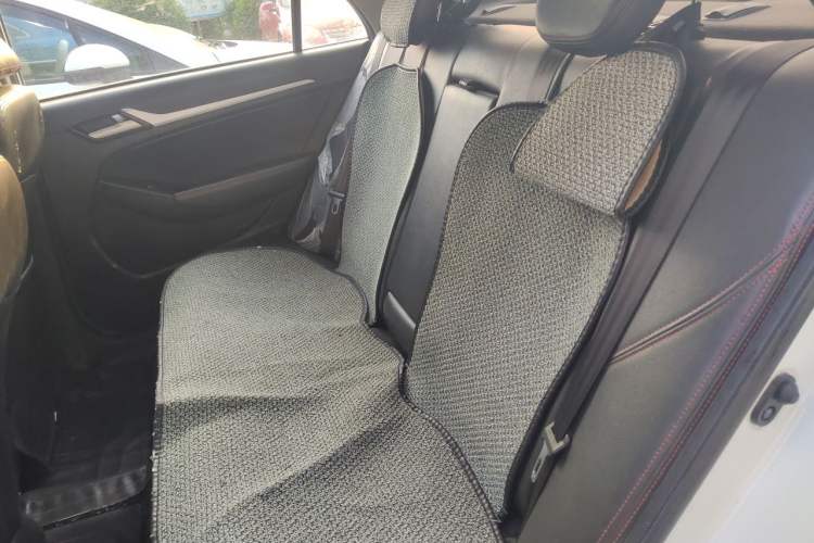Used Geely Auto Vision 2016 1.5L Manual Happiness Edition Left Rear Seat