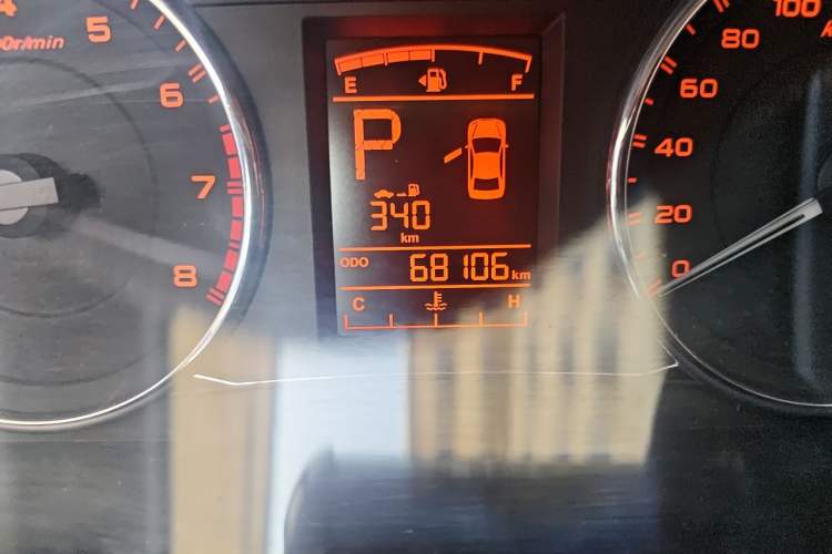 Used Geely Auto Vision 2016 1.5L Automatic Happiness Edition Odometer Close Up
