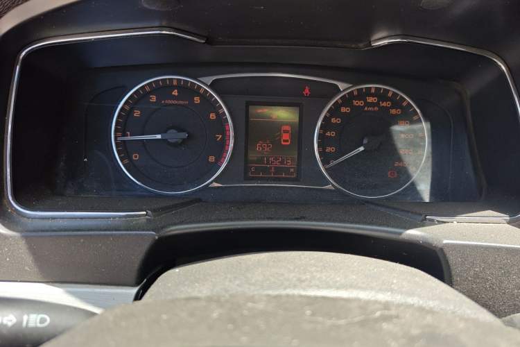Used Geely Auto Vision 2016 1.5L Manual Happiness Edition Odometer Close Up