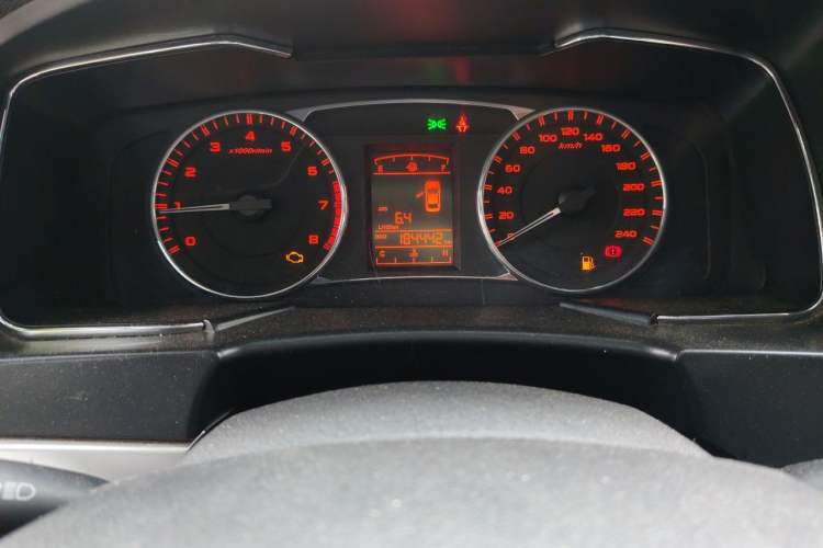 Used Geely Auto Vision 2016 1.5L Manual Happiness Edition Odometer Close Up