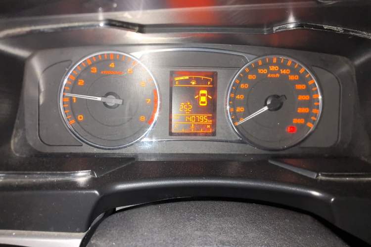 Used Geely Auto Vision 2016 1.5L Manual Happiness Edition Odometer Close Up