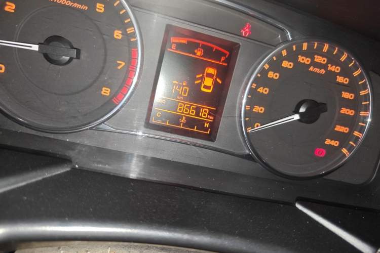 Used Geely Auto Vision 2016 1.5L Manual Happiness Edition Odometer Close Up