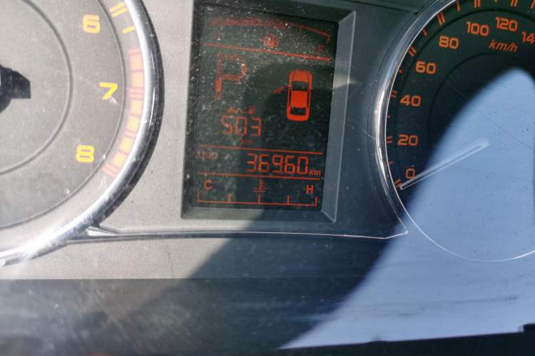 Used Geely Auto Vision 2016 1.5L Automatic Happiness Edition Odometer Close Up