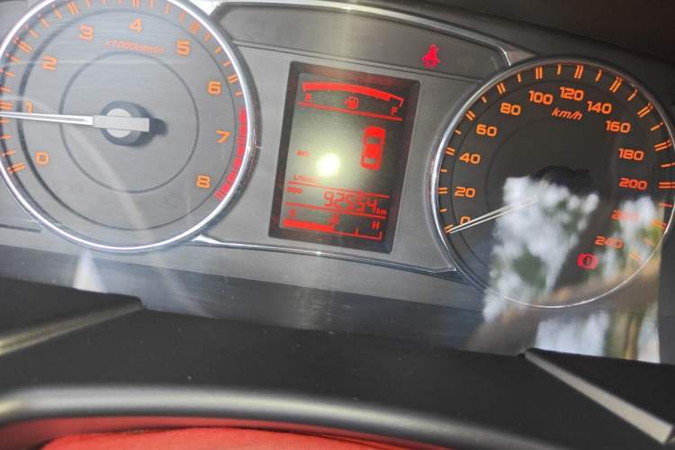 Used Geely Auto Vision 2016 1.5L Manual Happiness Edition Odometer Close Up