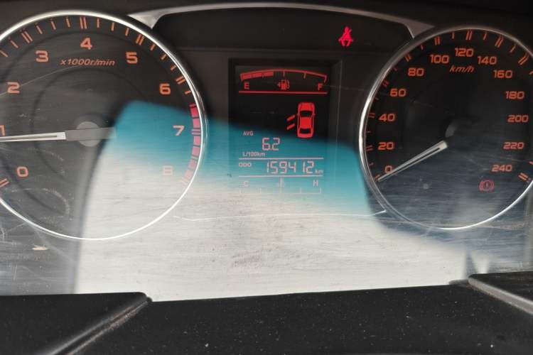 Used Geely Auto Vision 2016 1.5L Manual Happiness Edition Odometer Close Up