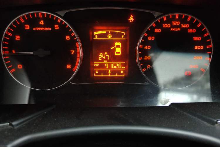 Used Geely Auto Vision 2016 1.5L Manual Happiness Edition Odometer Close Up