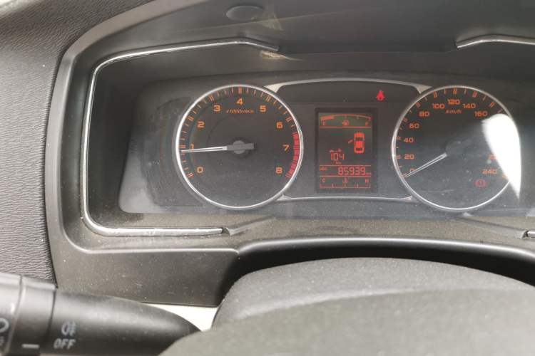 Used Geely Auto Vision 2016 1.5L Manual Happiness Edition Odometer Close Up