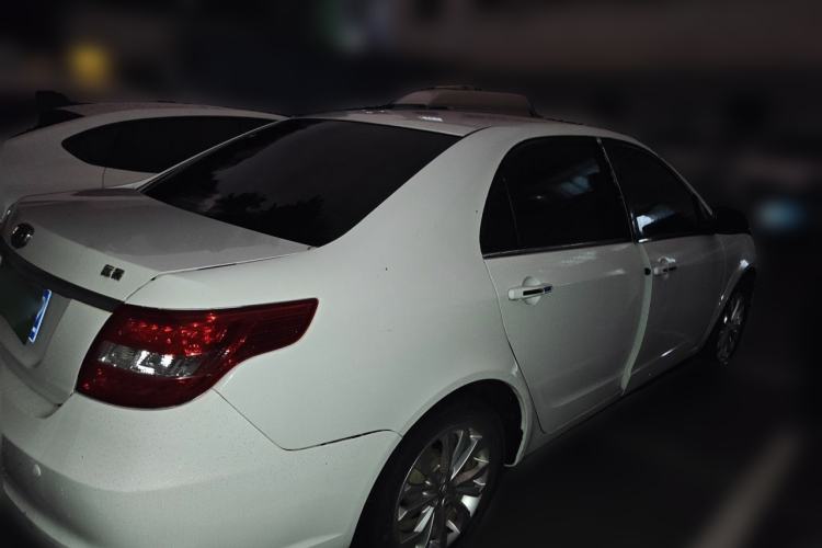 Used Geely Auto Vision 2016 1.5L Manual Happiness Edition Rear Right 45 Deg