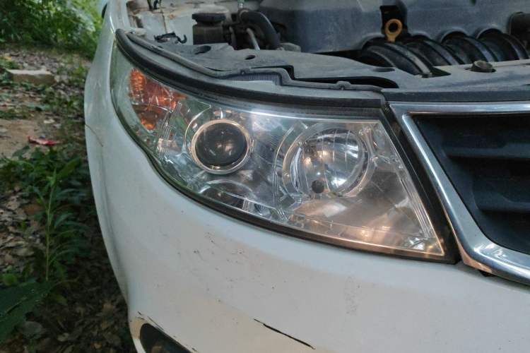 Used Geely Auto Vision 2016 1.5L Manual Happiness Edition Right Front Headlight