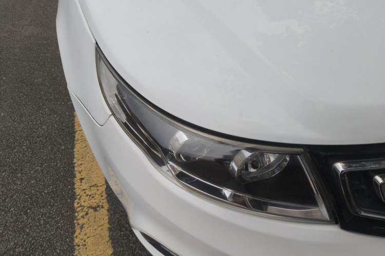 Used Geely Auto Vision 2016 1.5L Automatic Happiness Edition Right Front Headlight
