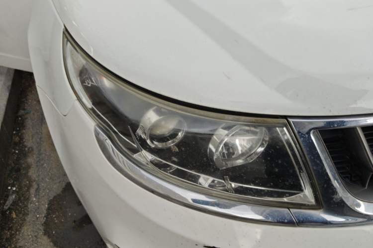 Used Geely Auto Vision 2016 1.5L Automatic Happiness Edition Right Front Headlight