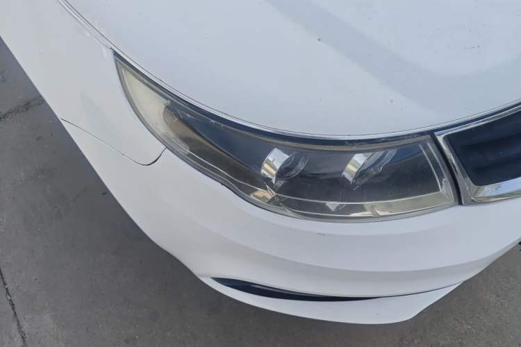 Used Geely Auto Vision 2016 1.5L Manual Happiness Edition Right Front Headlight