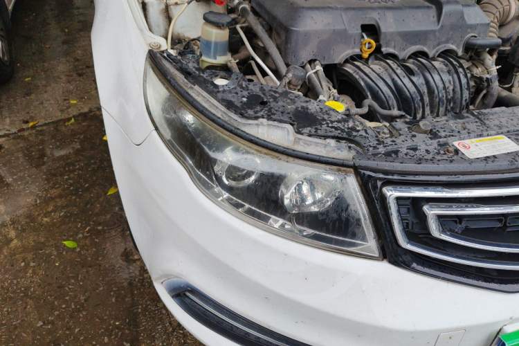 Used Geely Auto Vision 2016 1.5L Manual Happiness Edition Right Front Headlight