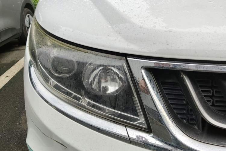 Used Geely Auto Vision 2016 1.5L Automatic Happiness Edition Right Front Headlight