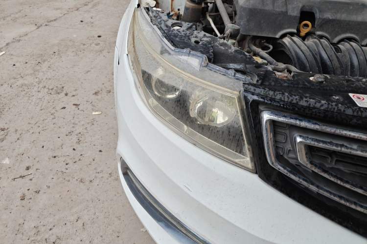 Used Geely Auto Vision 2016 1.5L Manual Happiness Edition Right Front Headlight