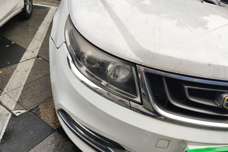 Used Geely Auto Vision 2016 1.5L Automatic Happiness Edition Right Front Headlight
