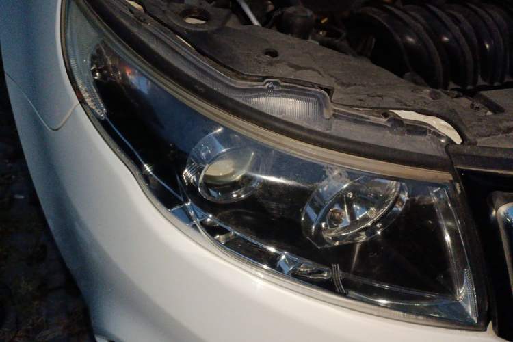 Used Geely Auto Vision 2016 1.5L Automatic Happiness Edition Right Front Headlight