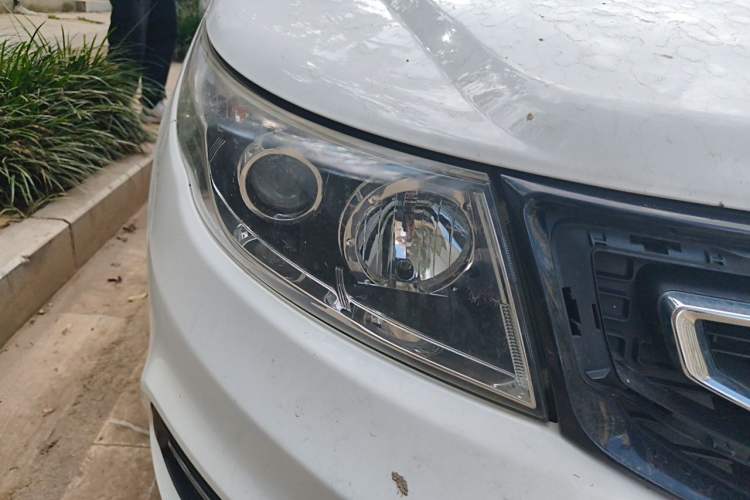 Used Geely Auto Vision 2016 1.5L Manual Happiness Edition Right Front Headlight