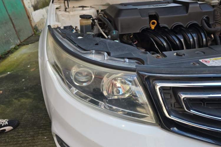 Used Geely Auto Vision 2016 1.5L Automatic Happiness Edition Right Front Headlight