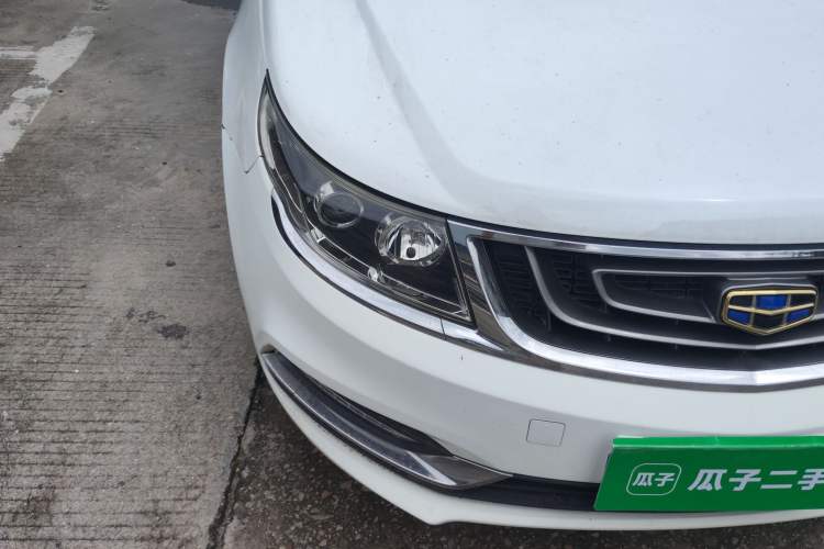 Used Geely Auto Vision 2016 1.5L Manual Happiness Edition Right Front Headlight